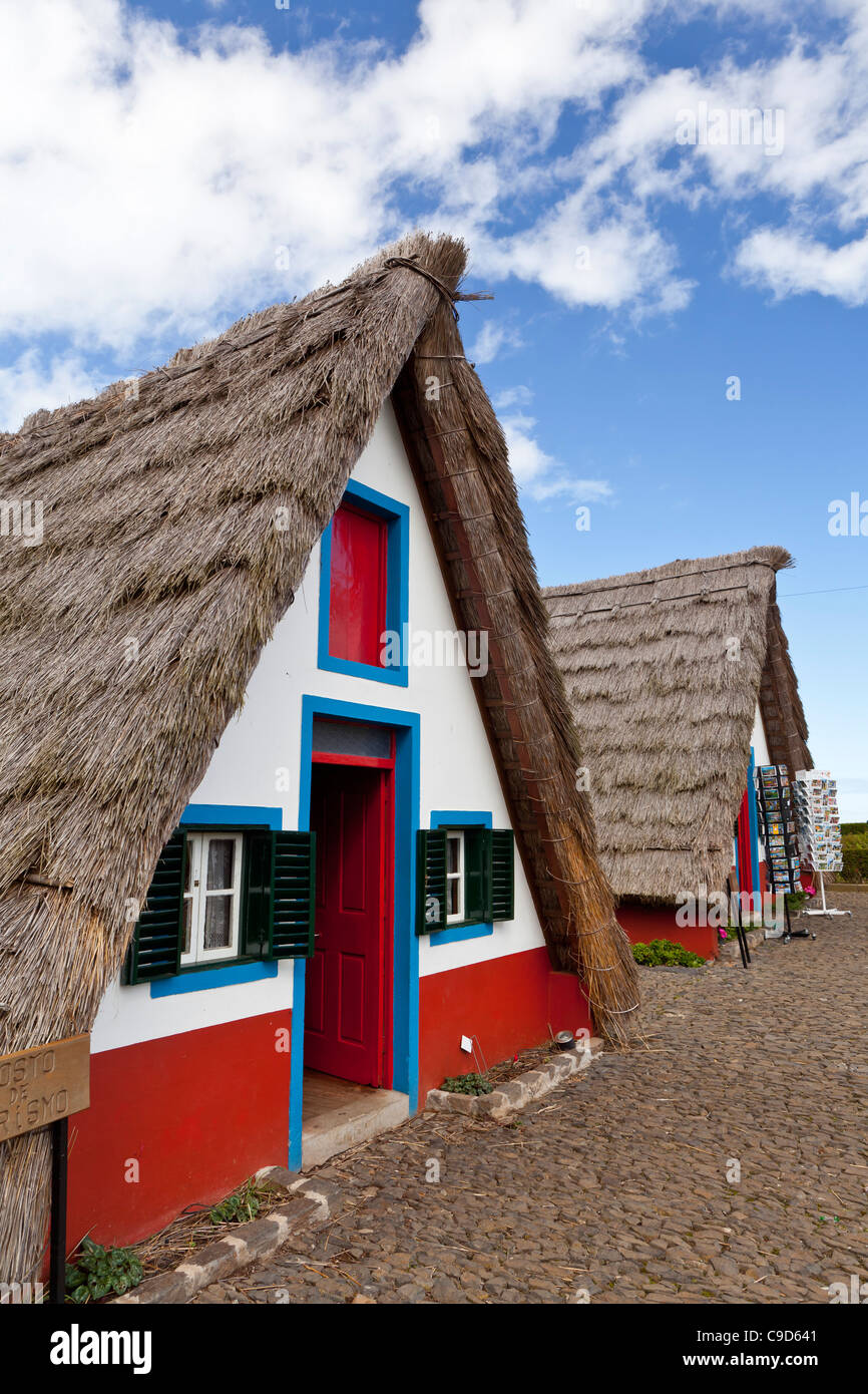 Casas de Colmo in Santana, Madeira, Portugal, Europa Stockfoto