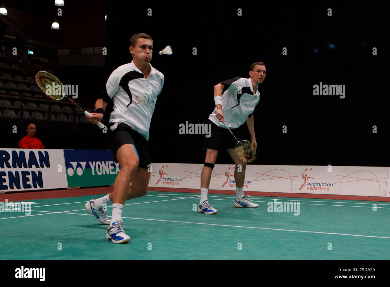 Badmintonspieler Adam Cwalina (links) und Michal Logosz (rechts) aus Polen Stockfoto