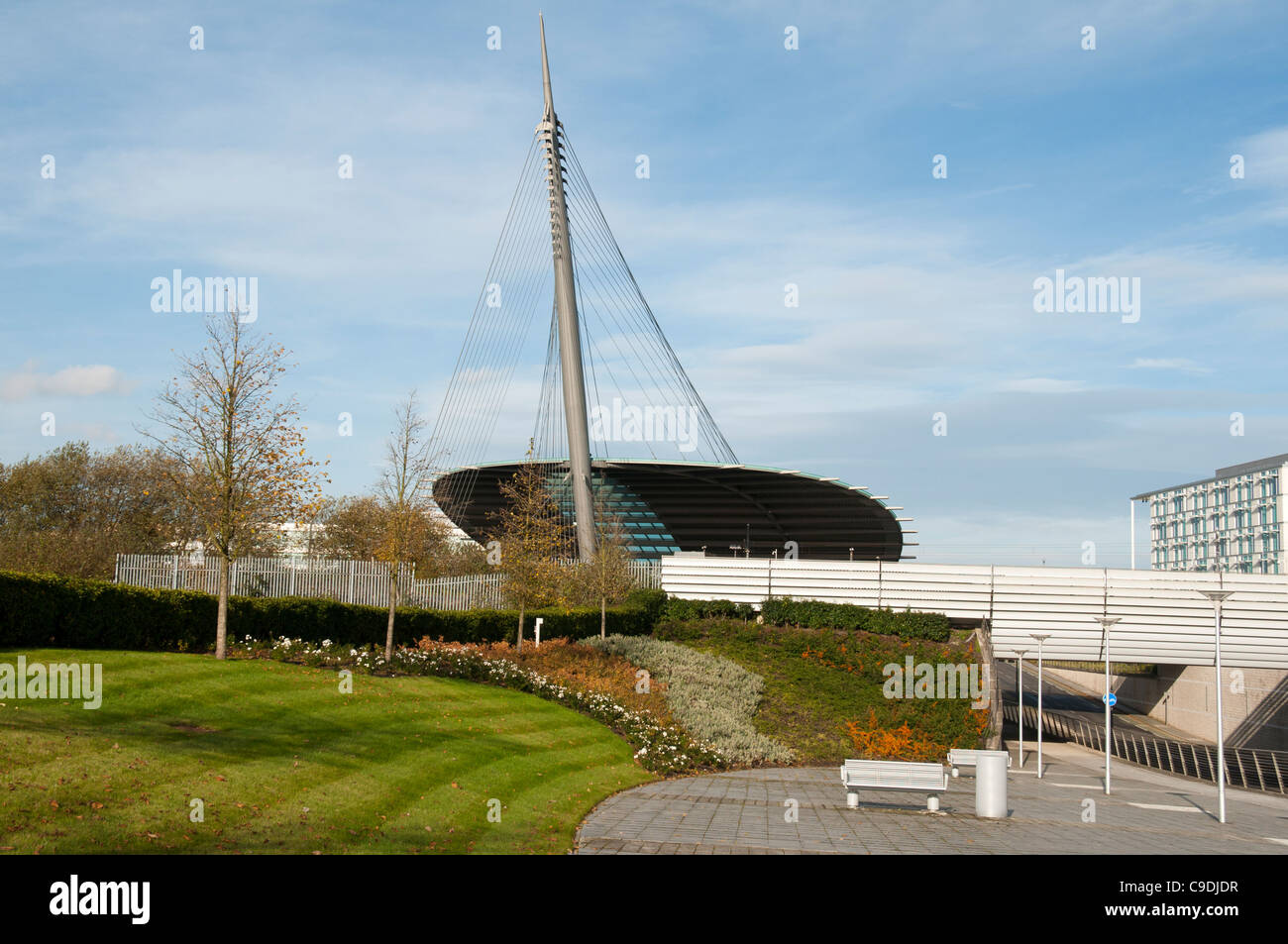 Der Metrolink Straßenbahn (Stadtbahn) Station an der Central Business Park, Newton Heath, Manchester, England, UK Stockfoto