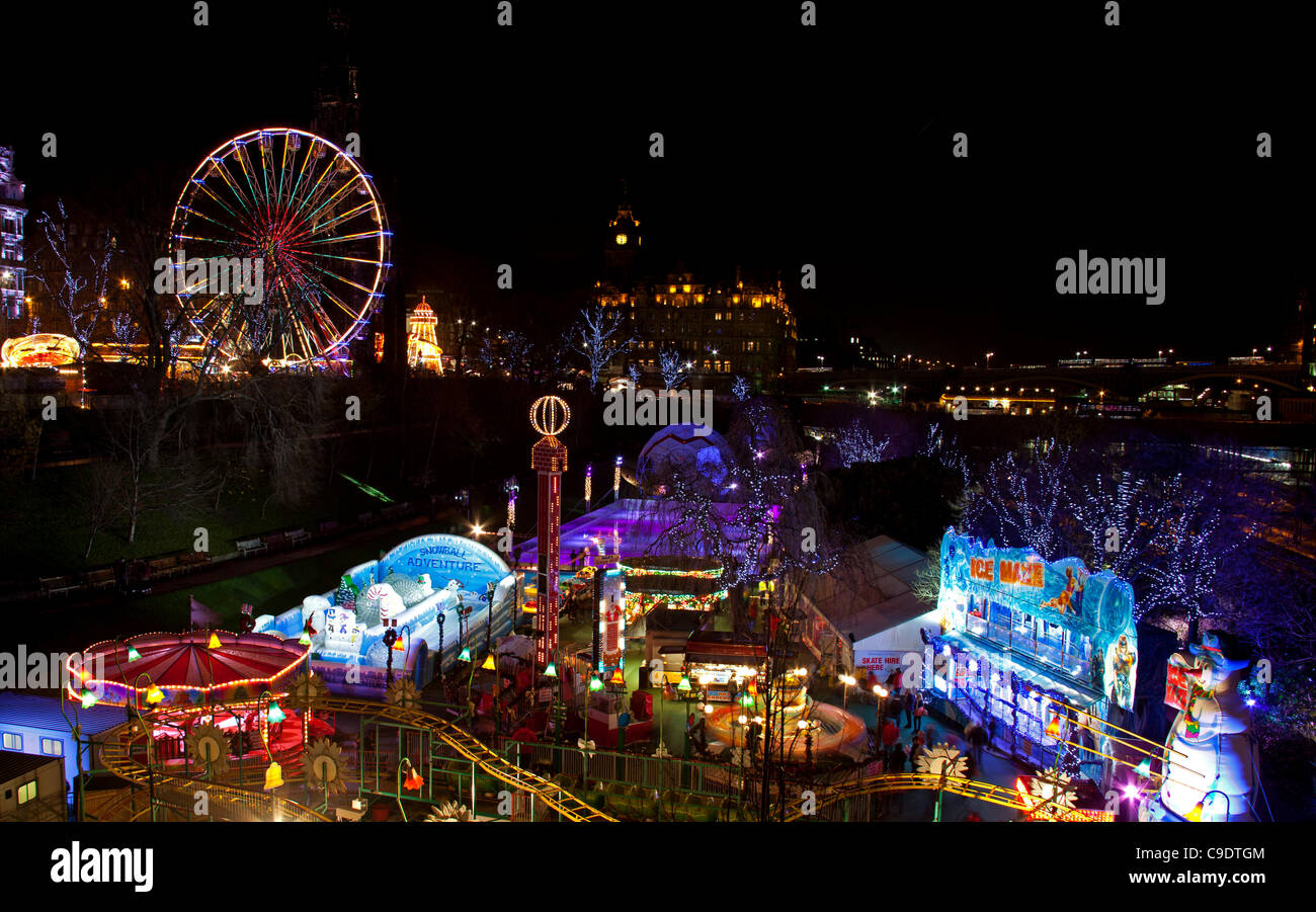 Edinburgh, UK. 24. November 2011. Eröffnung des Edinburghs Weihnachten Fun Fair, Stockfoto