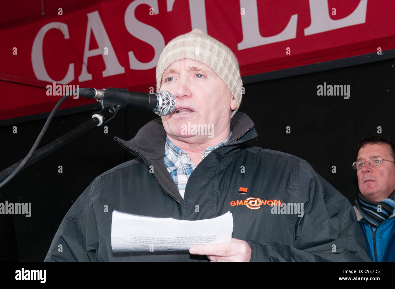 BELFAST 30.11.2011 - Eamonn Coy, senior Officer bei der GMB, Nordirland Stockfoto