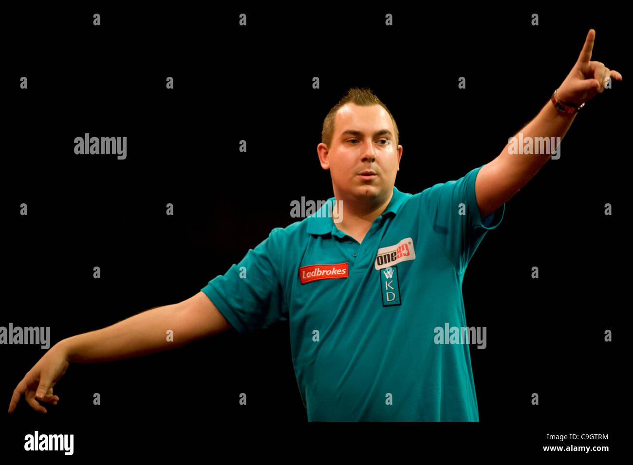 29.12.2011 London, England. Kim Huybrechts (BEL) reagiert während der Ladbrokes.com PDC World Darts Championship im Alexandra Palace statt. Stockfoto