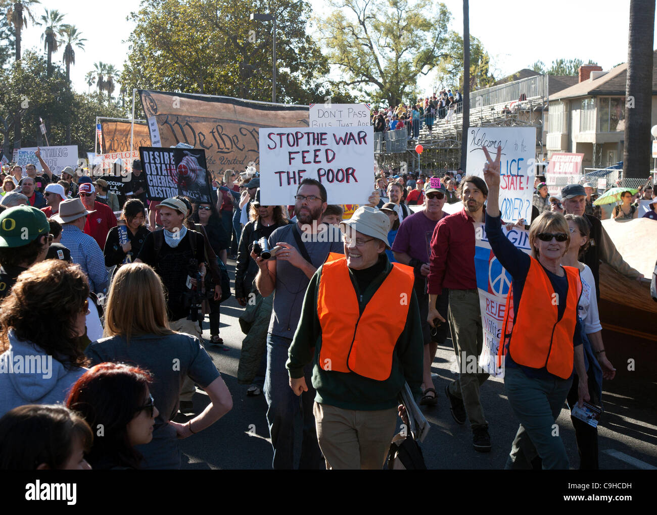 Wall-Street-Demonstration bei der 2012 Rose Parade in Pasadena Kalifornien zu besetzen Stockfoto