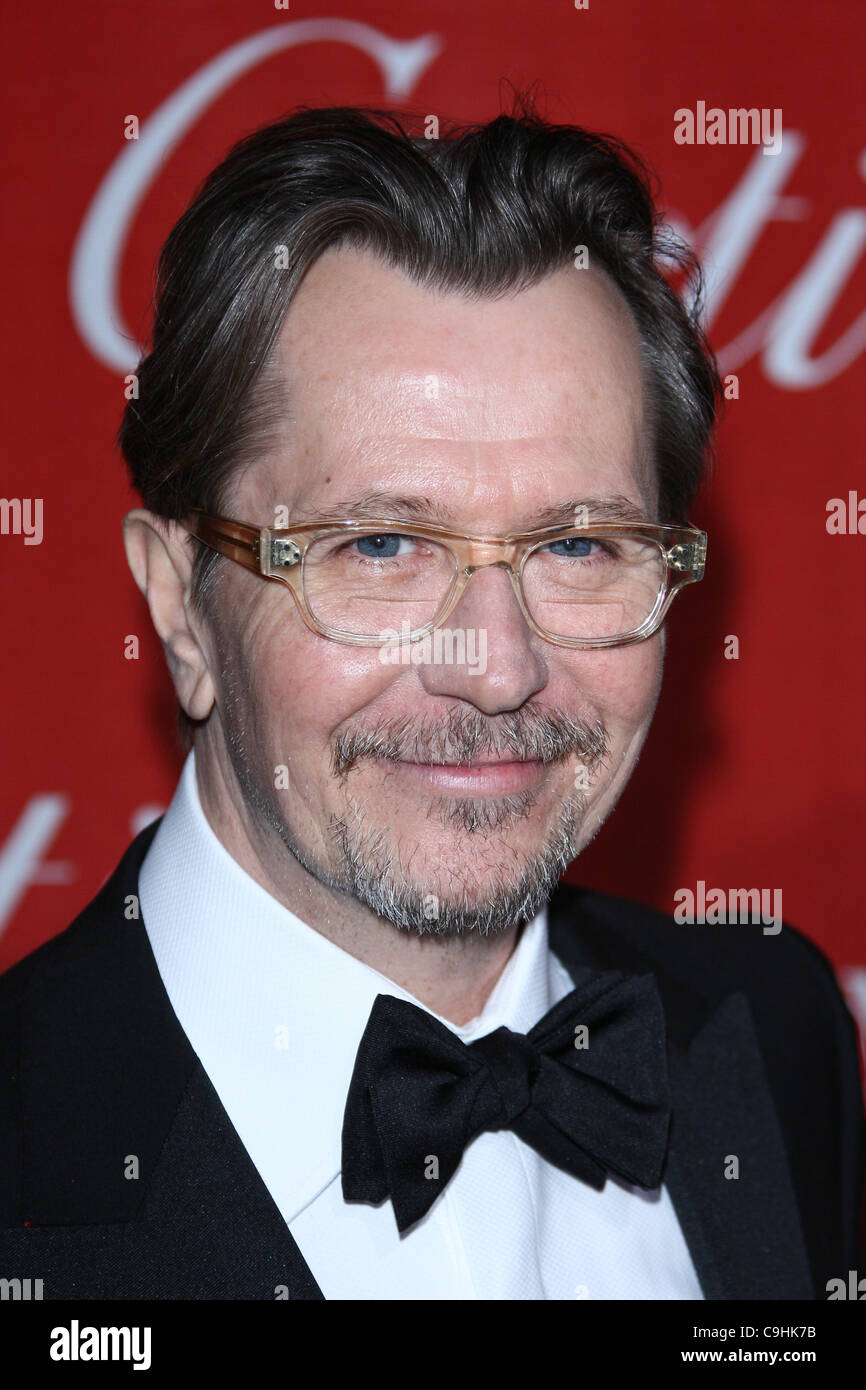 GARY OLDMAN 2012 PALM SPRINGS INTERNATIONAL FILM FESTIVAL AWARDS GALA PALM SPRINGS Kalifornien USA 07 Januar 2012 Stockfoto