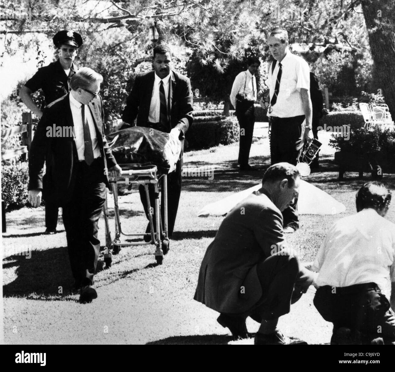 Sharon tate murder SchwarzweißStockfotos und bilder Alamy