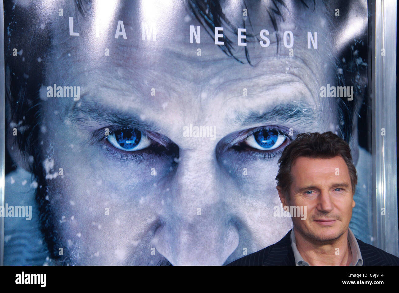 11. Januar 2012 - Los Angeles, Kalifornien, USA - Liam Neeson.The Los Angeles-Premiere von "The Grey'' auf der königlichen Cinemas,L.A.LIVE, Los Angeles, CA. Januar 11-2012 statt. (Kredit-Bild: © TLeopold/Globe Photos/ZUMAPRESS.com) Stockfoto