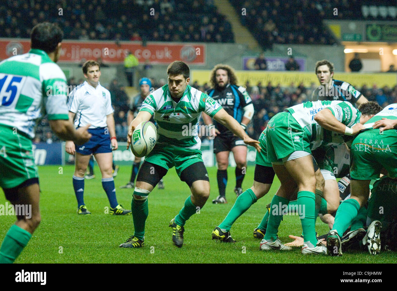 Fischadler V Benetton Rugby Treviso - Heineken Cup Befestigung im Liberty Stadium in Swansea: Treviso Edoardo Gori. Stockfoto