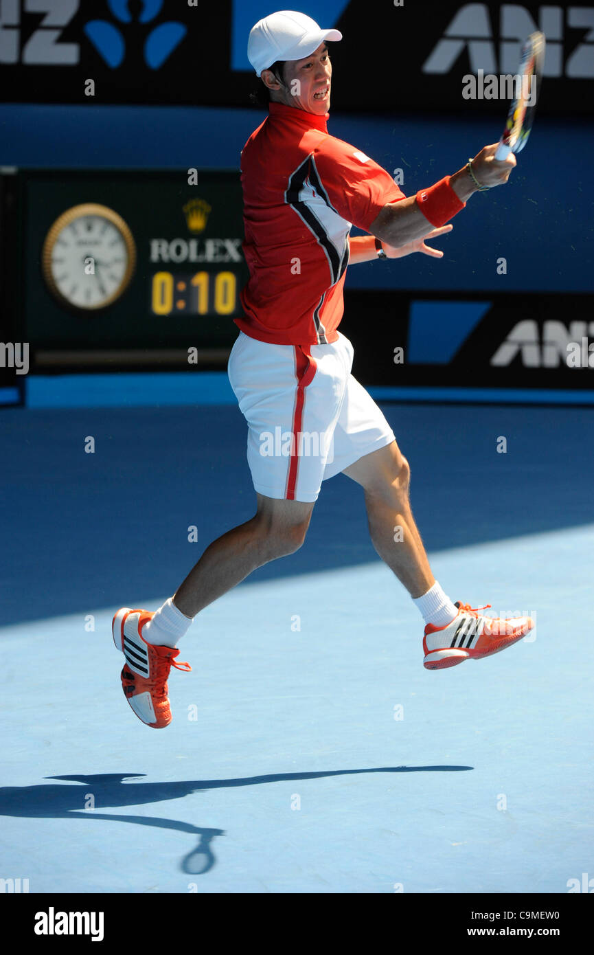 25.01.2012 Melbourne, Australien. Nishikori in Aktion auf der 10. Tag der Herren Viertelfinale übereinstimmen. Andy Murray (GBR) V Kei Nishikori (JPN) auf Rod Laver Arena bei den Australian Open. Stockfoto