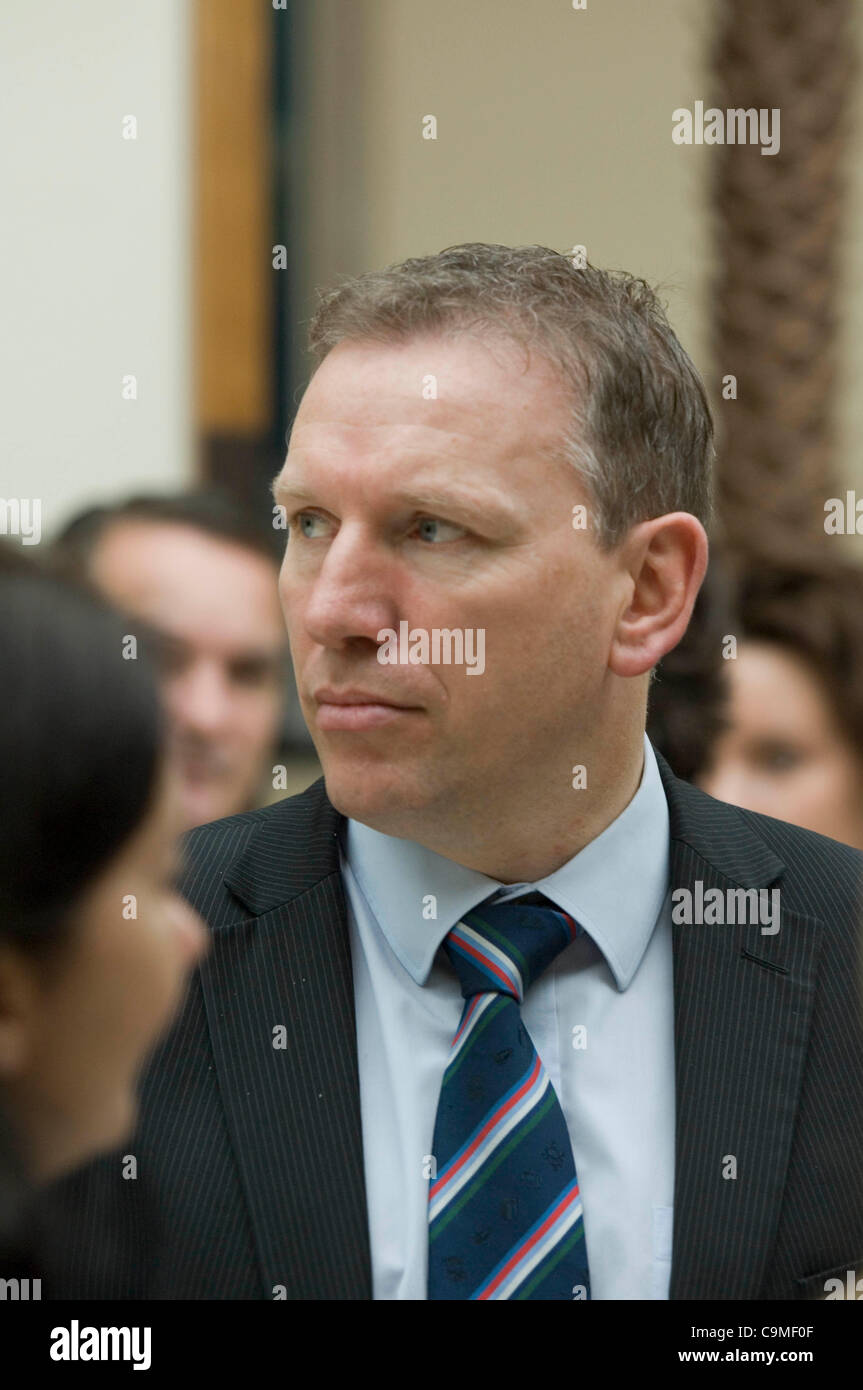 Ehemaliger schottischer Rugbyspieler und BBC Sport-Moderator Andy Nicol beim offiziellen Start des RBS Six Nations Rugby-Turniers im Hurlingham Club in London. Stockfoto