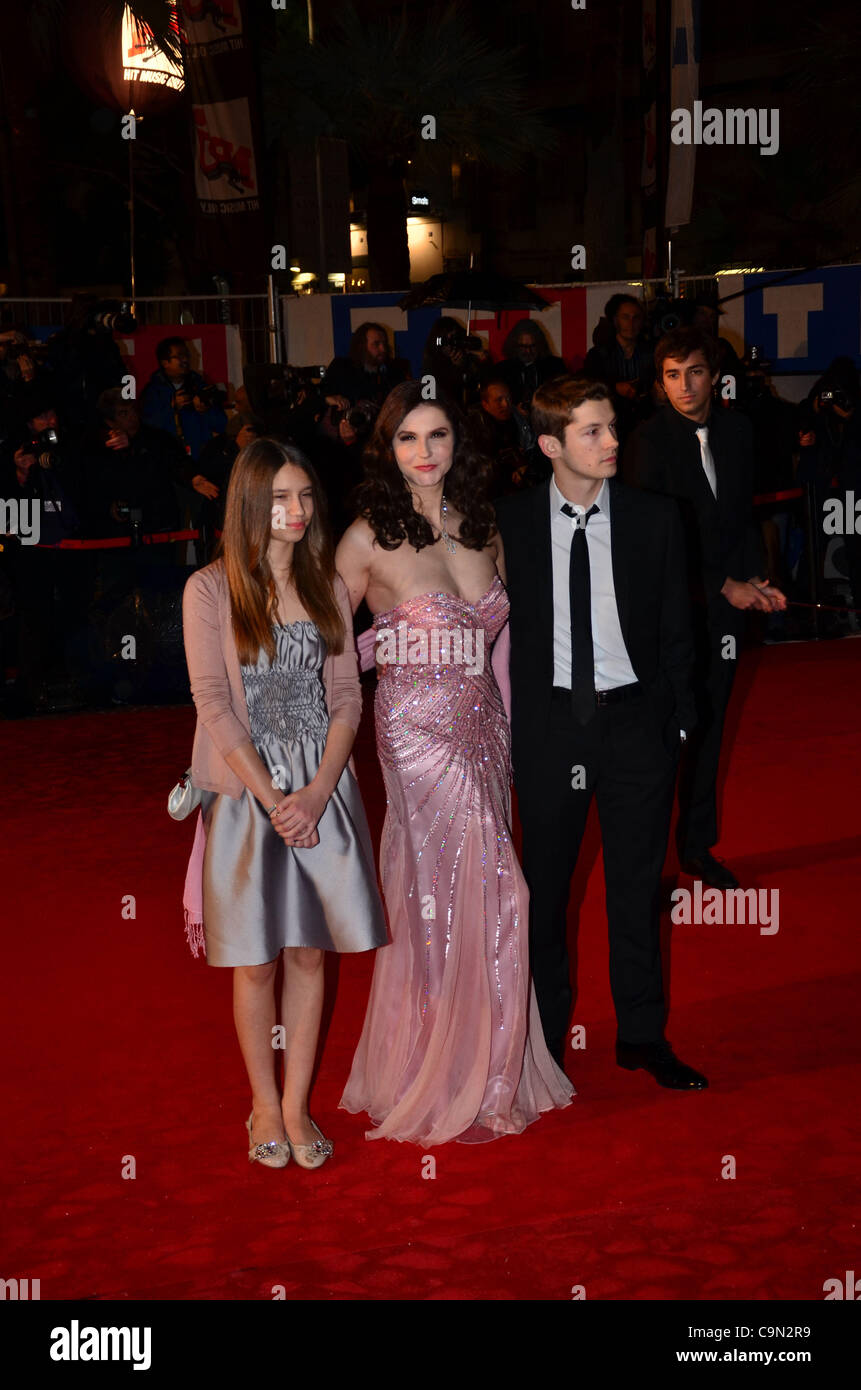 29. Januar 2012 nimmt die NRJ Music Awards 2012 im Palais des Festivals - Cannes - Cannes, Frankreich - Alexandra Martinez an. (Kredit-Bild: © Friedrich Injimbert/ZUMAPRESS.com) Stockfoto