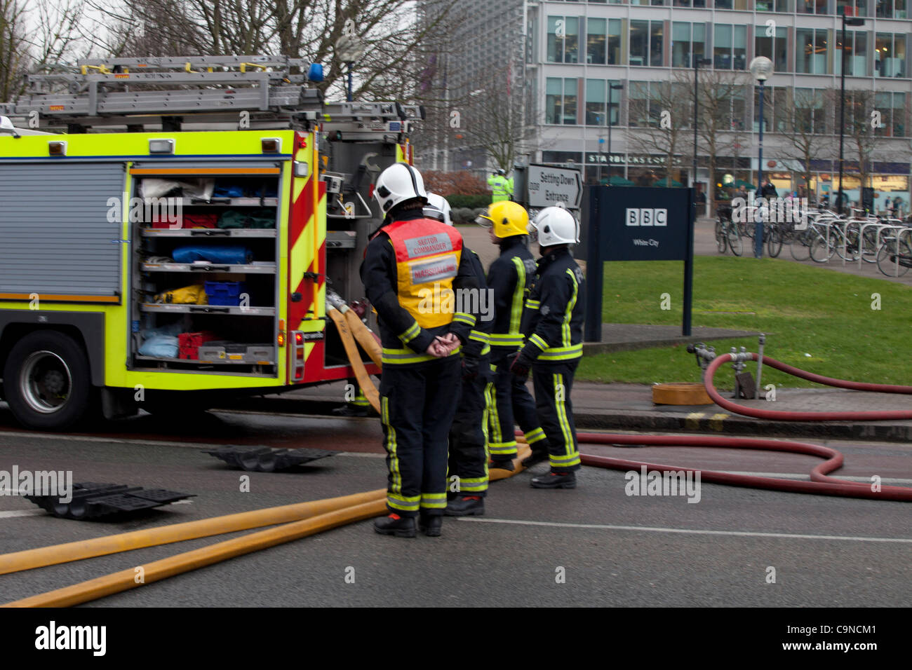 London, UK. Schieße auf Unigate Molkerei, in der Nähe von Wood Lane West London. 31. Januar 2012 Stockfoto