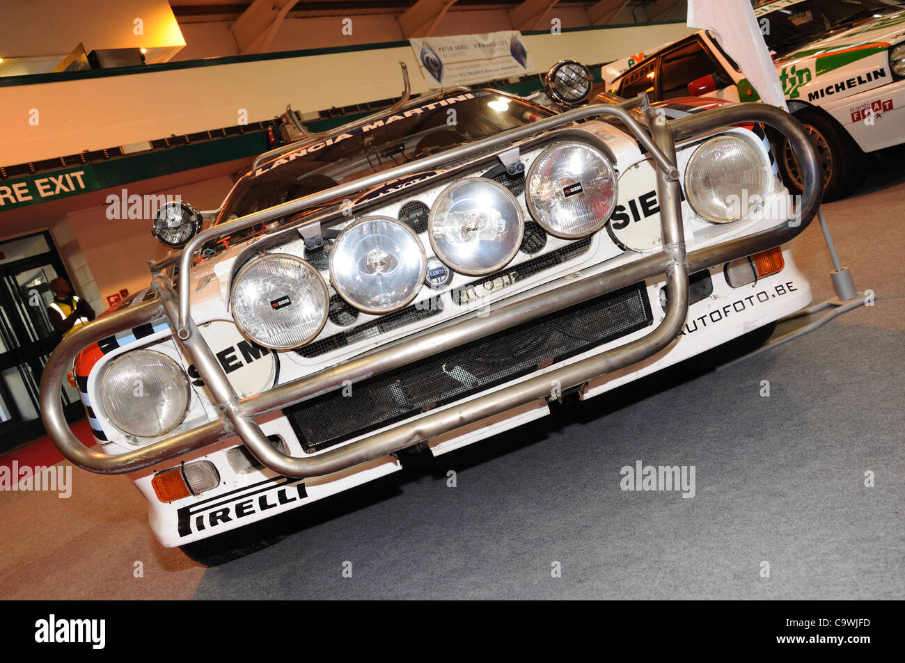 25. Februar 2012 - Stoneleigh Park, Coventry, UK.  Ein 1984 Werke Lancia 037 auf dem Display bei den Rennen Retro zeigen Stockfoto