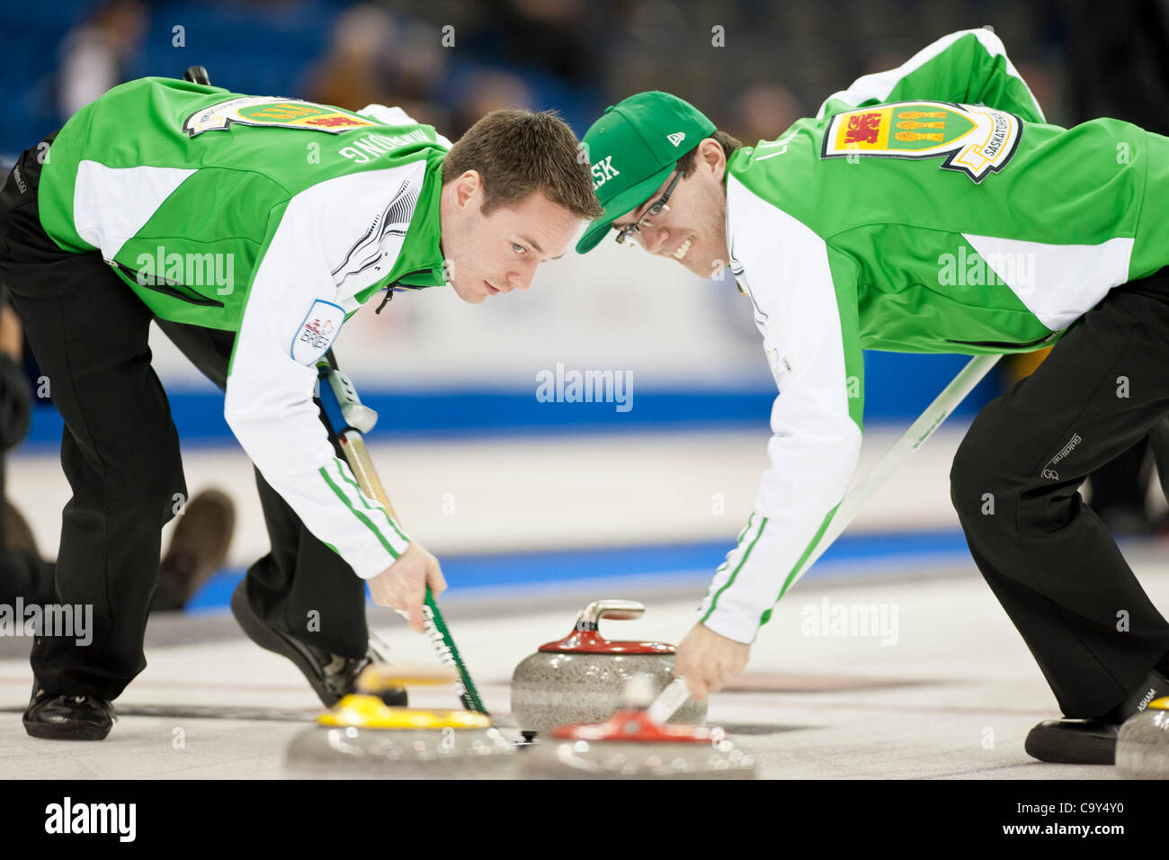 5. März 2012 weint - Saskatoon, Saskatchewan, Canada - Saskatchewan dritten TYLER LANG während der 2012 Tim Hortons Brier bei Credit Union Centre.  (Kredit-Bild: © Derek Mortensen/Southcreek/ZUMAPRESS.com) Stockfoto