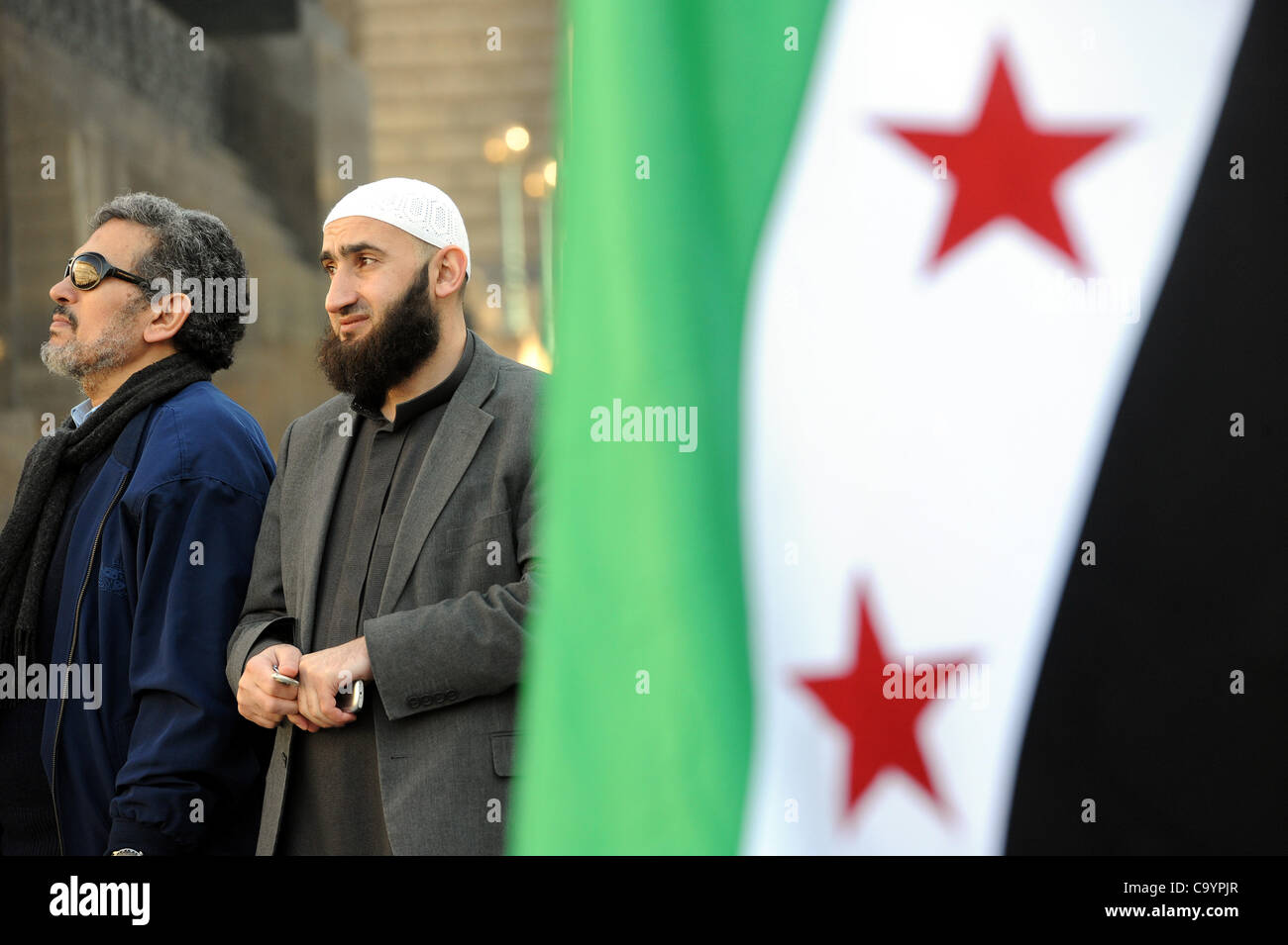 Syrische Demonstranten auf Gewalt von Präsident Bashar Assad-Regime aufmerksam machen und zur Unterstützung der syrischen Volk, Prag, Tschechische Republik, 9. März 2012 zeigen. (CTK Foto/Katerina Sulova) Stockfoto