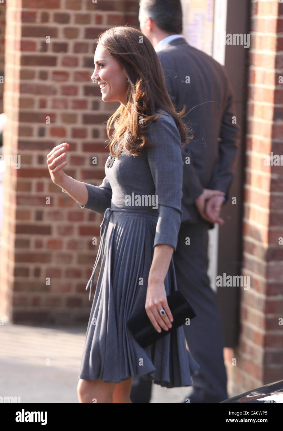 London, UK, 15.03.2012 Catherine Herzogin von Cambridge besuchen Sie "The Prince Stiftung für Kinder und Kunst" am Dulwich Pict Stockfoto