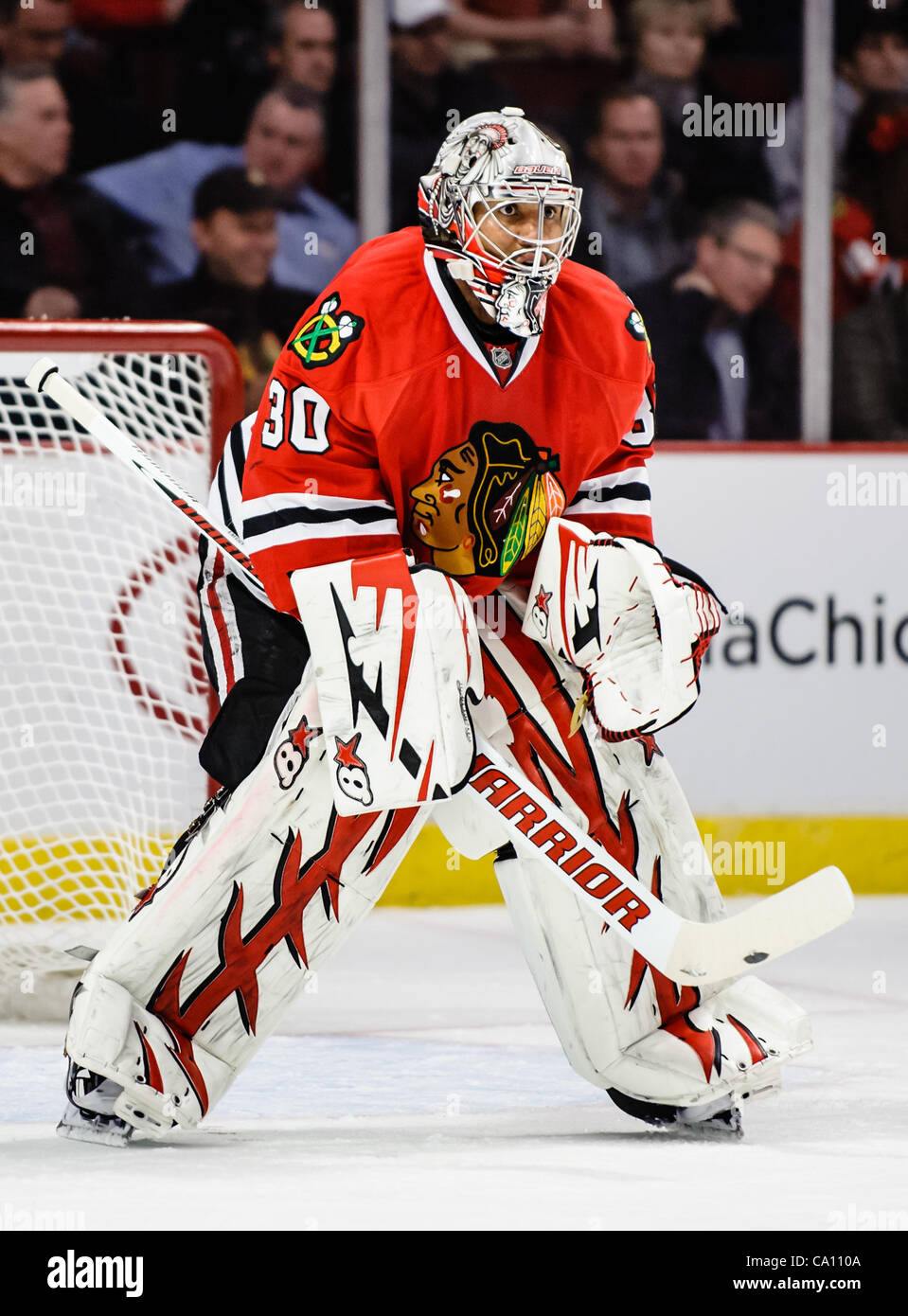 13. März 2012 - Chicago, Illinois, USA - Chicago Torwart Ray Emery (30) während des NHL-Spiels zwischen den Chicago Blackhawks und den St. Louis Blues im United Center in Chicago, IL. Die Blackhawks besiegt den Blues 4-3 in eine Schießerei. (Kredit-Bild: © John Rowland/Southcreek/ZUMAPRESS.com) Stockfoto