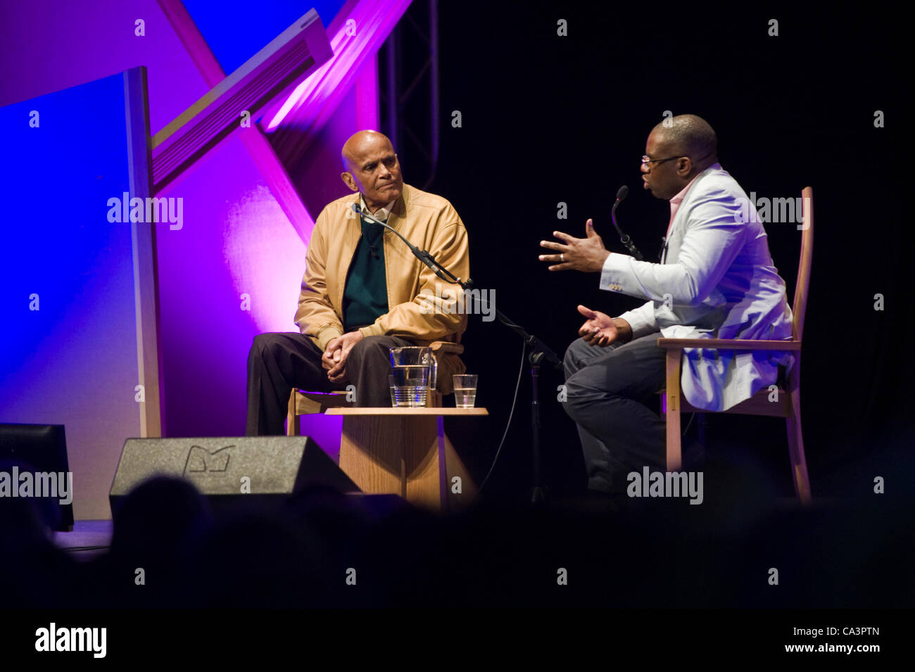 Harry Belafonte, Schauspieler und Sänger, spricht über sein Leben im Telegraph Hay Festival 2012, Hay-on-Wye, Powys, Wales, UK Stockfoto