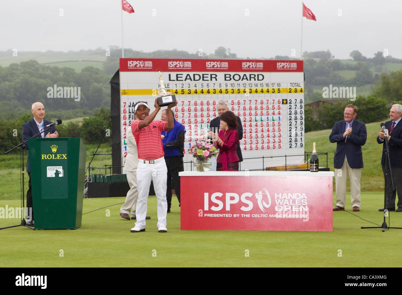 03.06.2012 Newport, Wales. Thongchai Jaidee (THA) gewinnt die ISPS Handa Wales Open 2012 in Celtic Manor. Stockfoto