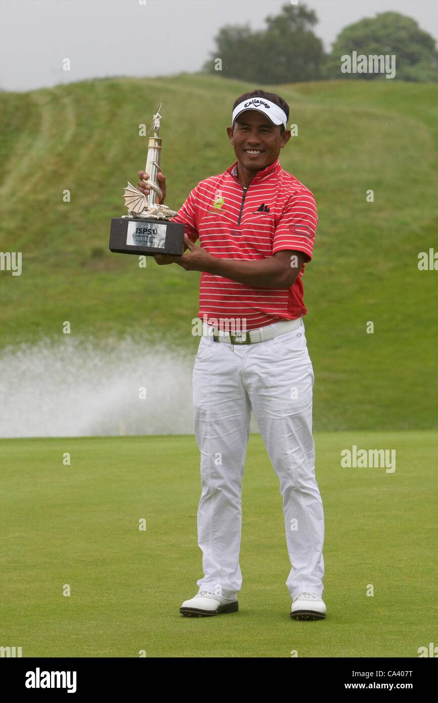 03.06.2012 Newport, Wales. Thongchai Jaidee (THA) Gewinner des ISPS Handa Wales Open 2012 in Celtic Manor. Stockfoto