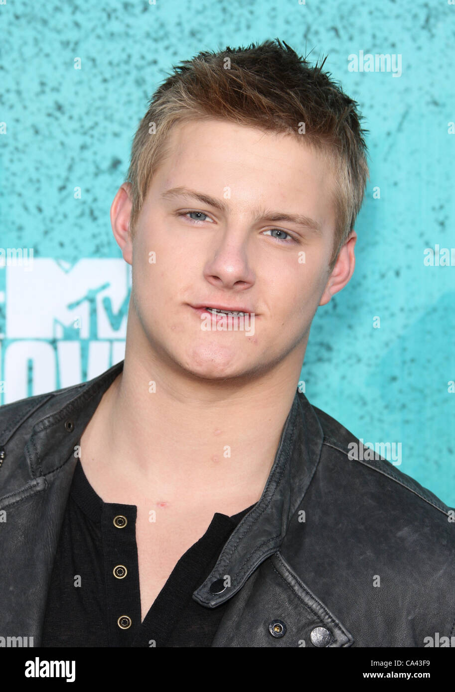 ALEXANDER LUDWIG DIE MTV MOVIE AWARDS 2012. Anreise-LOS ANGELES-Kalifornien-USA 3. Juni 2012 Stockfoto