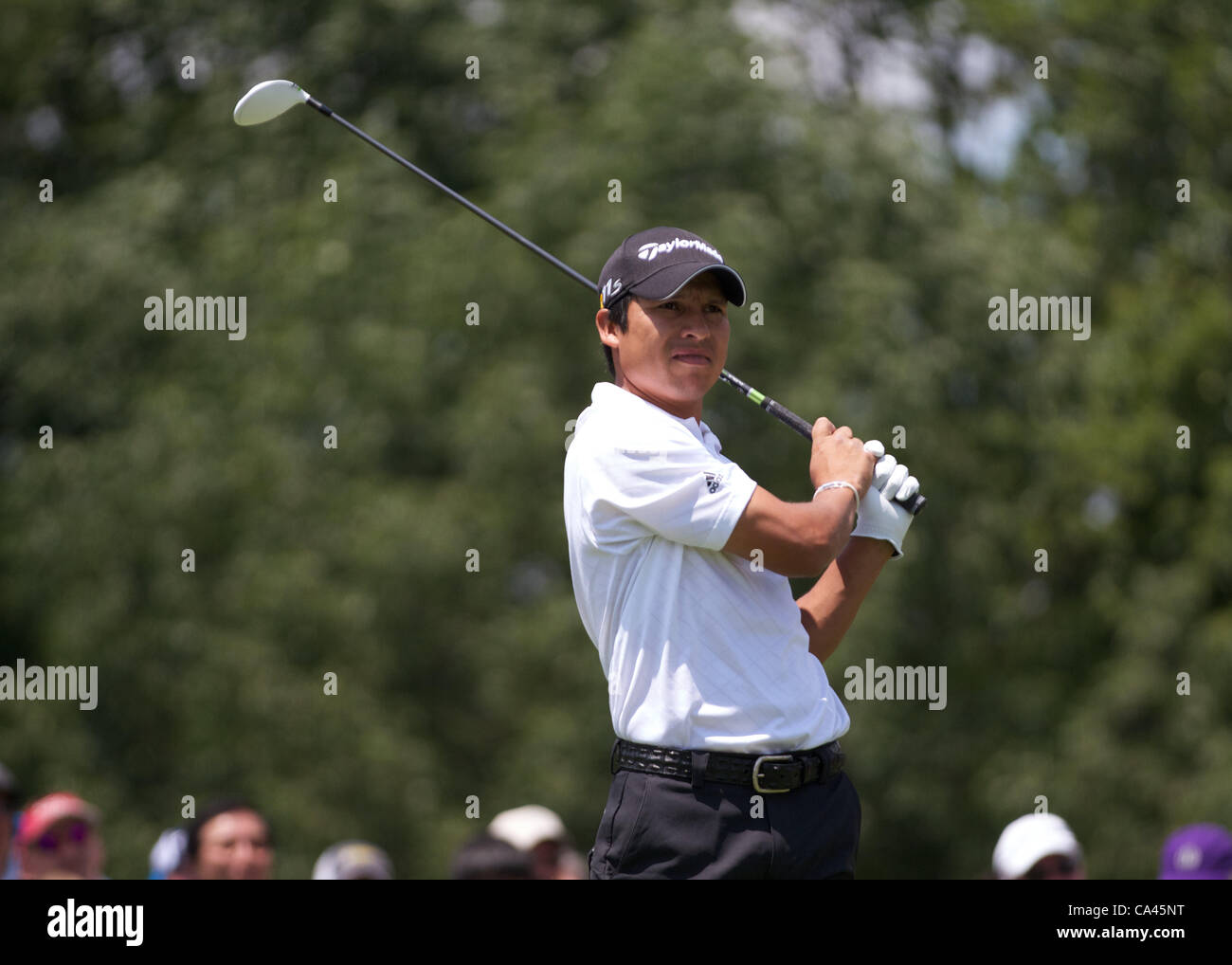 3. Juni 2012: Andres Romero Abschlag bei der Endrunde des Turniers Memorial in Muirfield Village Golf Club in Dublin, Ohio statt. Stockfoto