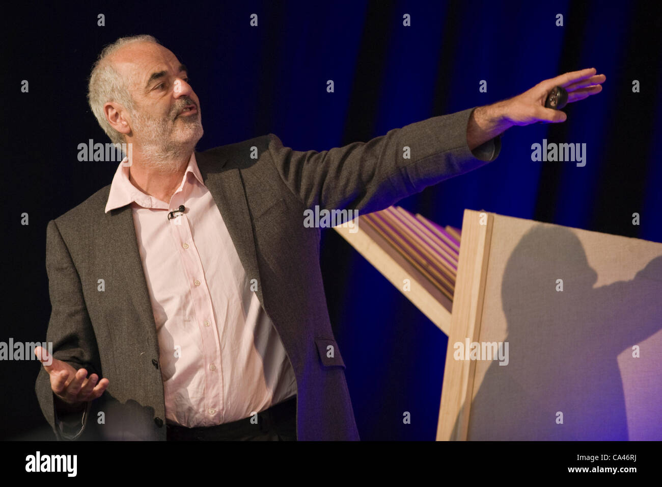 David Spiegelhalter, britischer Statistiker, Winton Professor für das öffentliche Verständnis von Risiko, anlässlich der Telegraph Hay Festival 2012, Hay-on-Wye, Powys, Wales, UK Stockfoto