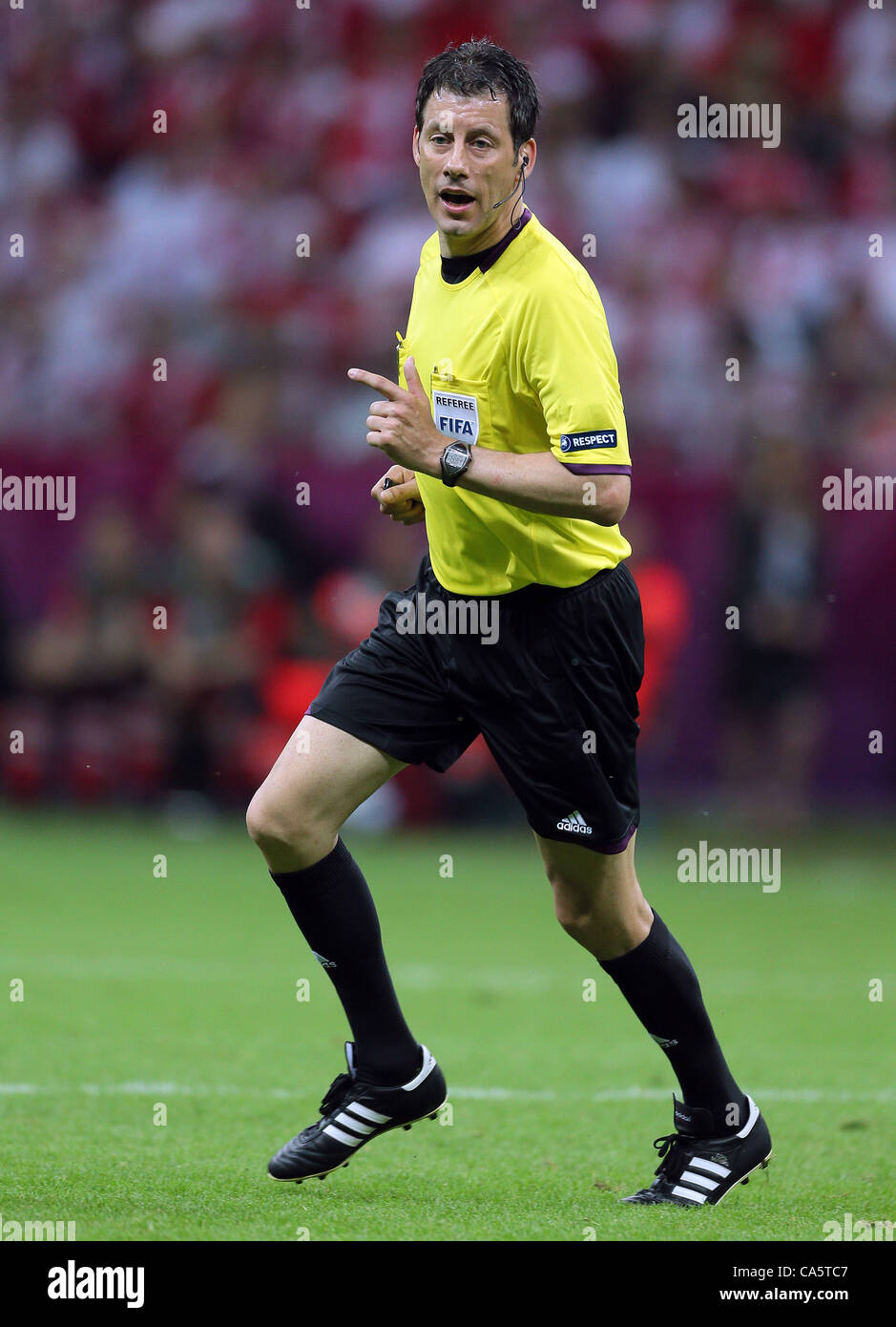 Spielschiedsrichter wolfgang stark Fotos und Bildmaterial in hoher