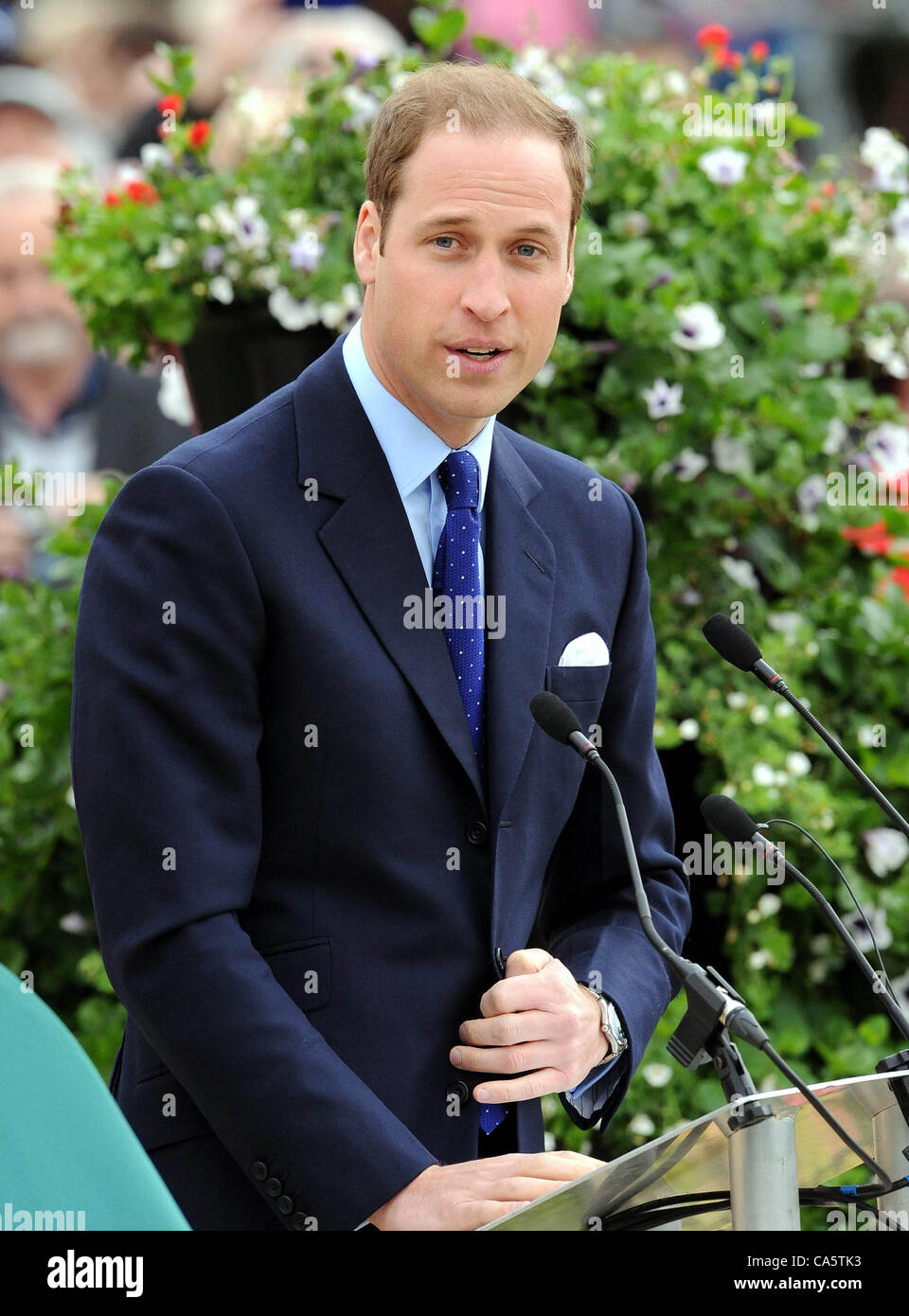 DER Herzog von CAMBRIDGE der königlichen Familie 13. Juni 2012 VERNON PARK NOTTINGHAM ENGLAND Stockfoto