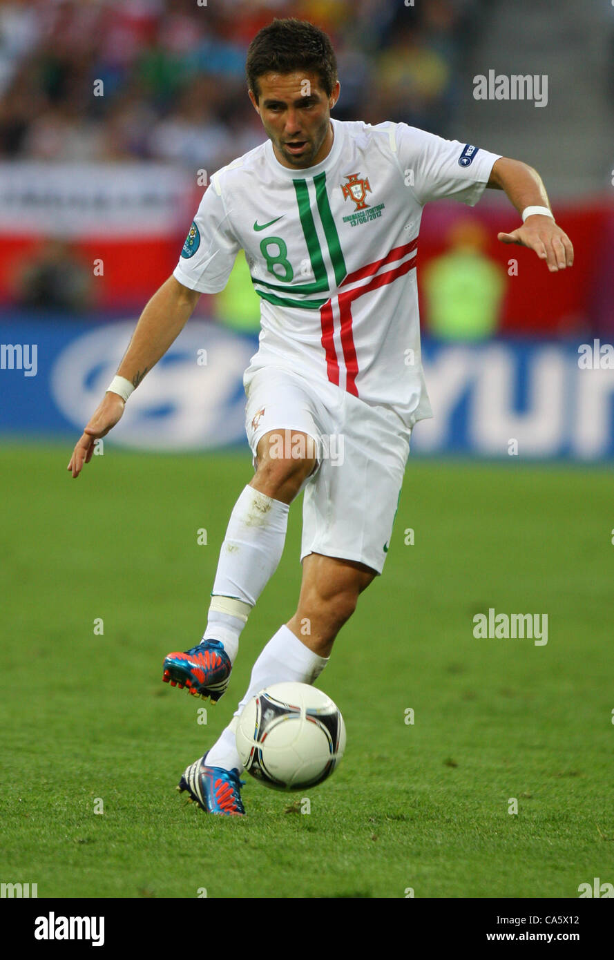 13.06.2012, LEMBERG, PILKA NOZNA, FUßBALL, MISTRZOSTWA AUTOR W PILCE NOZNEJ, EM 2012, FUßBALL EUROPAMEISTERSCHAFT, DANIA - PORTUGALIA, DÄNEMARK - PORTUGAL, JOAO MOUTINHO (POR), FOT. TOMASZ JASTRZEBOWSKI / FOTO OLIMPIK Portugal gewann das Spiel mit 3: 2. Stockfoto