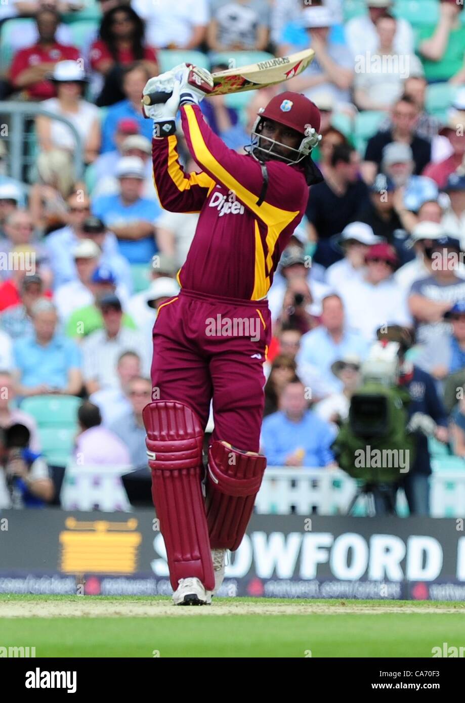 19.06.2012 London, England. Chris Gayle in Aktion während des zweiten ein Tag International England gegen die West Indies auf das Oval. Stockfoto