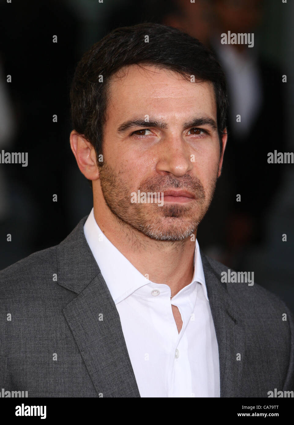 CHRIS MESSINA NEWSROOM. HBO LOS ANGELES PREMIERE HOLLYWOOD LOS ANGELES Kalifornien USA 20. Juni 2012 Stockfoto