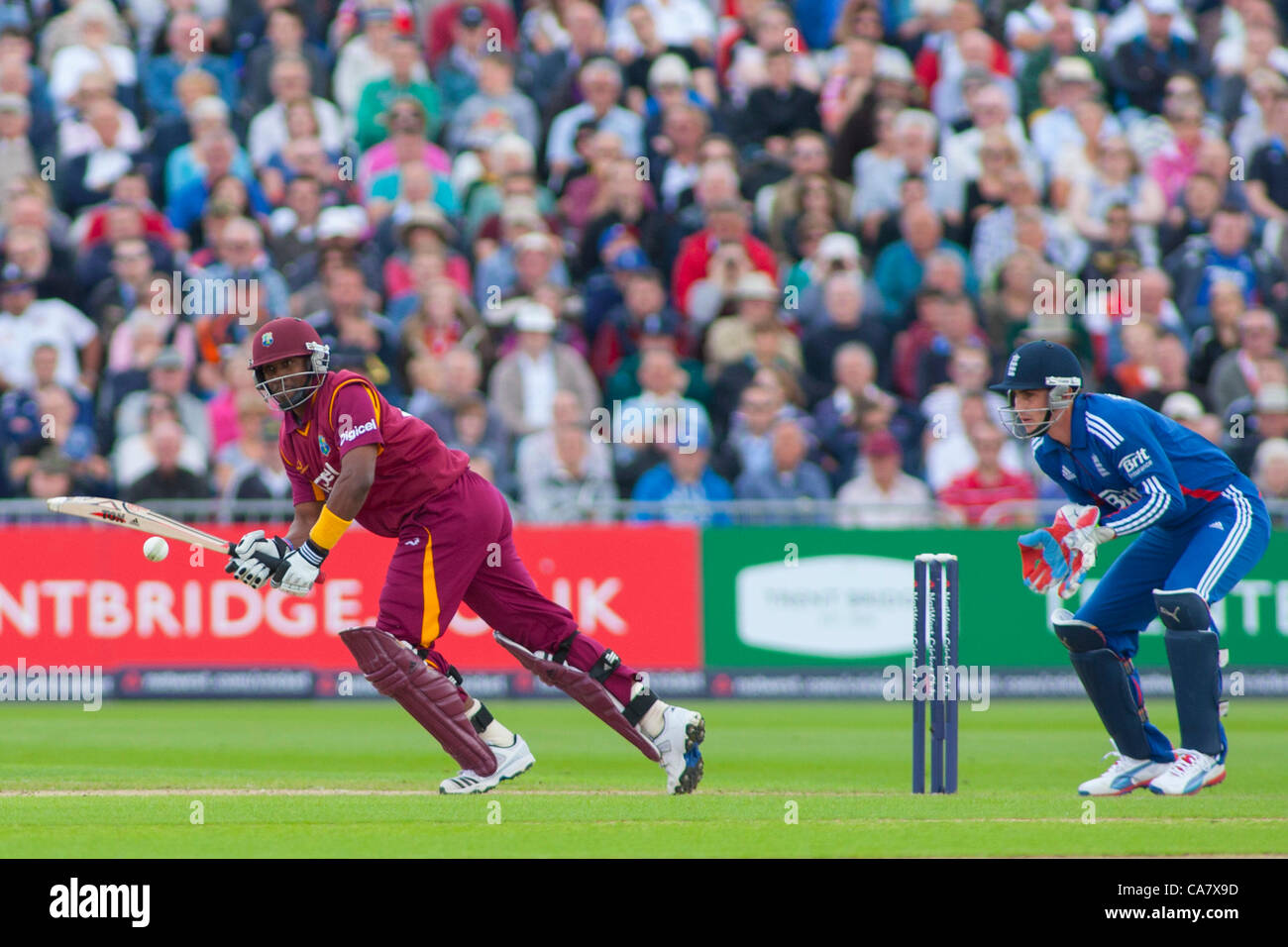 24.06.2012 Nottingham England.  während die England Vs The West Indies, internationalen 20/20 Cricket match Teil der Nat-West-Serie Trent Bridge Ground bespielt. Obligatorische Kredit: Mitchell Gunn. / Alamy Live News Stockfoto