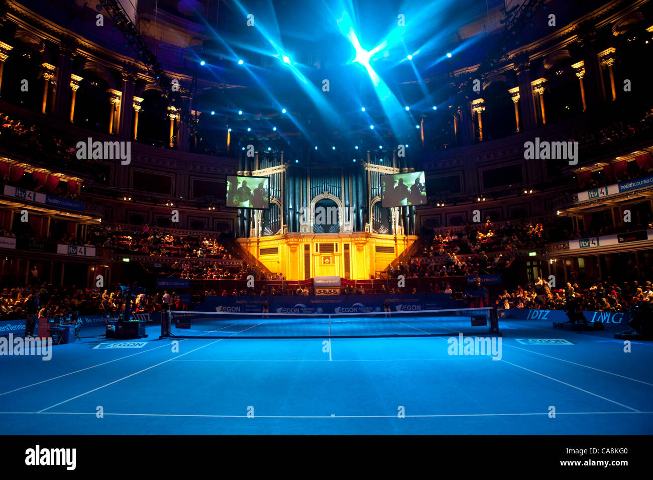 03.12.2011. London, England. Leere Gericht vor die Aegon Masters Tennis in der Royal Albert Hall Stockfoto