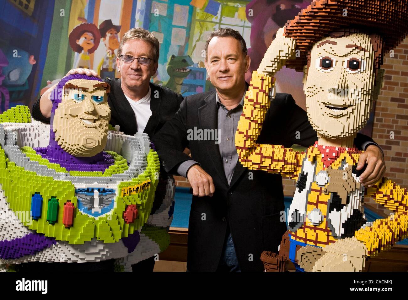 Toy Story 3 And Woody And Buzz Stockfotos Und Bilder Kaufen Alamy