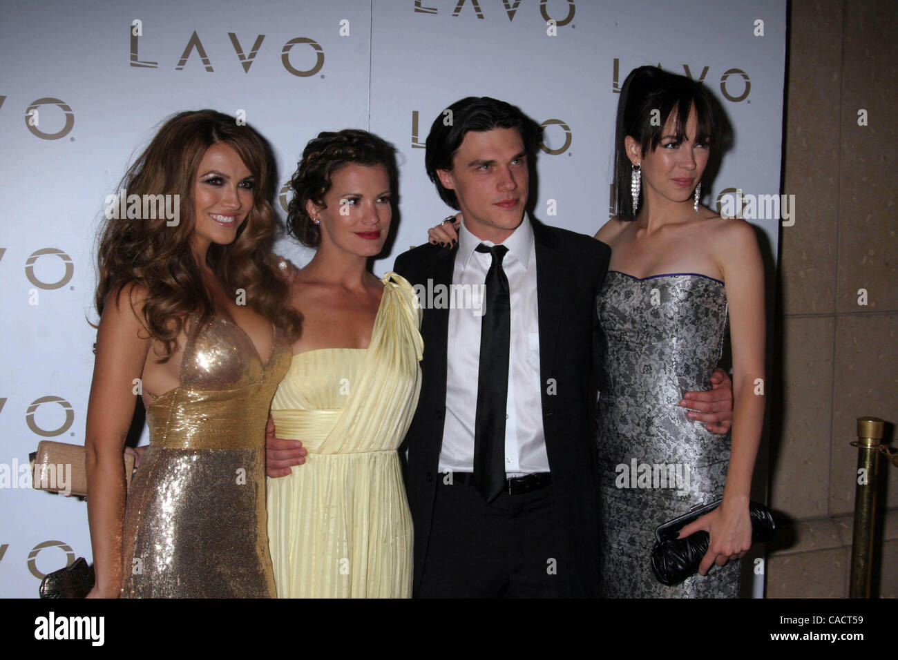 27. Juni 2010 - Hollywood, Kalifornien, US - K65582EG. EMMY-POST-PARTY IM LAVO RESTAURANT UND NACHTCLUB IM INNEREN DES PALAZZO RESORT UND CASINO IN LAS VEGAS, NEVADA 27.06.2010. BRITTANY ALLEN mit CHRISHELL STAUSE, TERRI-WHITROCK und MELISSA CLAIRE EGAN(Credit Image: © Ed Geller/Globe Photos/ZUMApres Stockfoto
