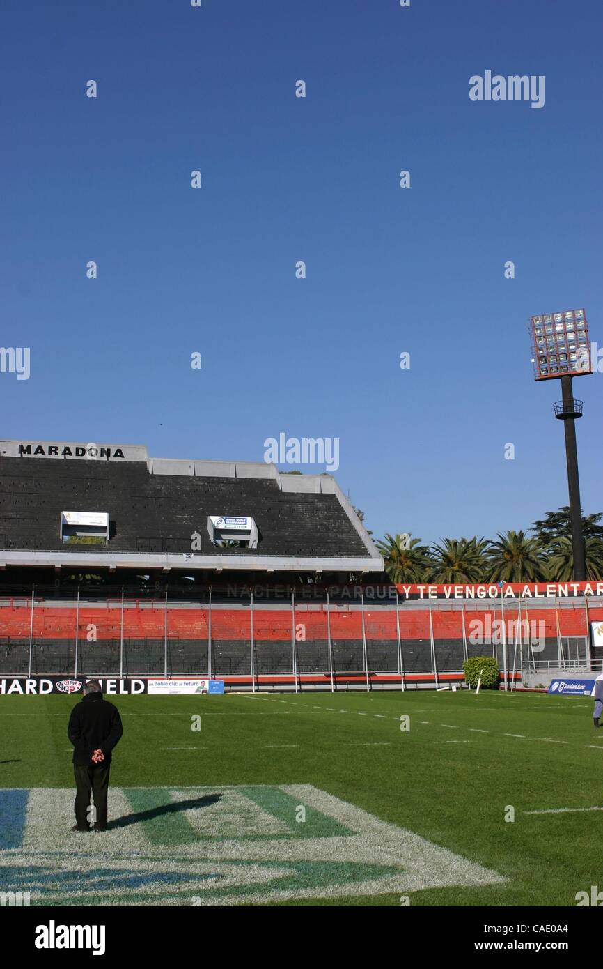 9 Juni 2010 Rosario Santa Fe Argentinien Stadion An Newells Old Boys Auch Einmal Die Heimat Einer Anderen Legende Diego Maradona World Cup Wachst Fieber Die Leute Von Rosario Sind