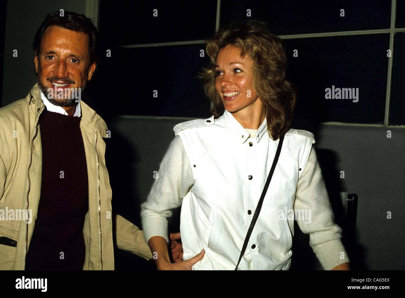 11. Februar 2008 - Hollywood, Kalifornien, USA - ROYSCHEIDERRETRO.13100.ROY SCHEIDER und Frau BRENDA KING 1984.  --PHOTOS(Credit Image: © Phil Roach/Globe Photos/ZUMAPRESS.com) Stockfoto