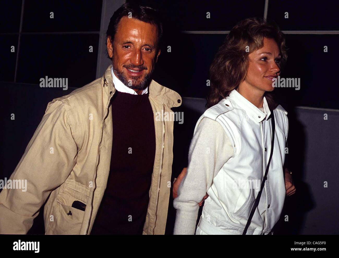 11. Februar 2008 - Hollywood, Kalifornien, USA - ROYSCHEIDERRETRO.13100.ROY SCHEIDER und Frau BRENDA KING 1984.  --PHOTOS(Credit Image: © Phil Roach/Globe Photos/ZUMAPRESS.com) Stockfoto