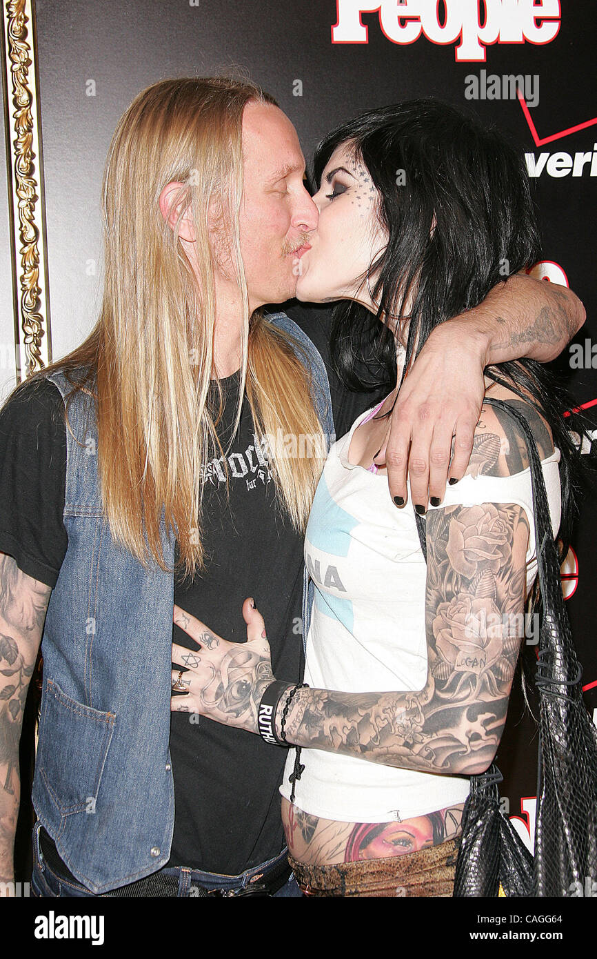© 2008 Jerome Ware/Zuma Press KAT VON D und ALEX "ORBI" ORBISON bei der Verizon Wierless und Menschen Magazin Pre-Grammy-Party zu Ehren Timbaland statt auf Avalon Hollywood.  Freitag, 8. Februar 2008 das Avalon Hollywood Los Angeles, CA Stockfoto