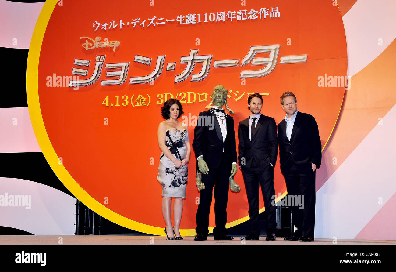 Ynn Collins, Freude, Taylor Kitsch und Andrew Stanton, 1. April 2012: Tokio, Japan: (L-R) Schauspielerin Lynn Collins, japanische Modell Freude, Schauspieler Taylor Kitsch und Regisseur Andrew Stanton die Japan-Premiere für den Film "John Carter" in Tokio am 1. April 2012 besuchen. Der Film wird am 13. April geöffnet. Stockfoto