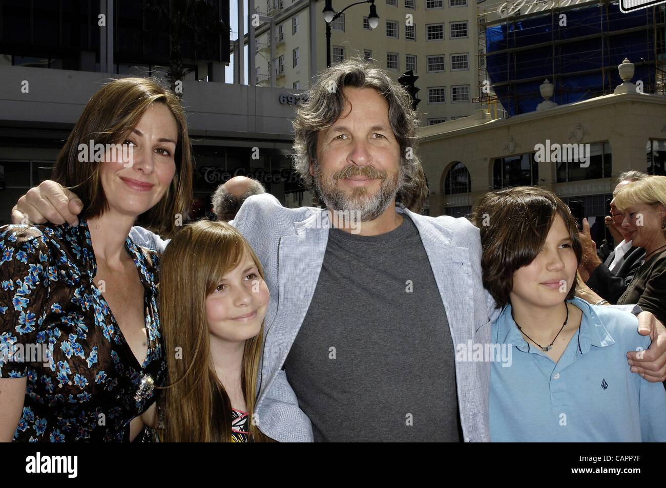 Peter Farrelly im Ankunftsbereich für THE THREE STOOGES Premiere, Graumans Chinese Theatre, Los Angeles, CA 7. April 2012. Foto von: Michael Germana/Everett Collection Stockfoto