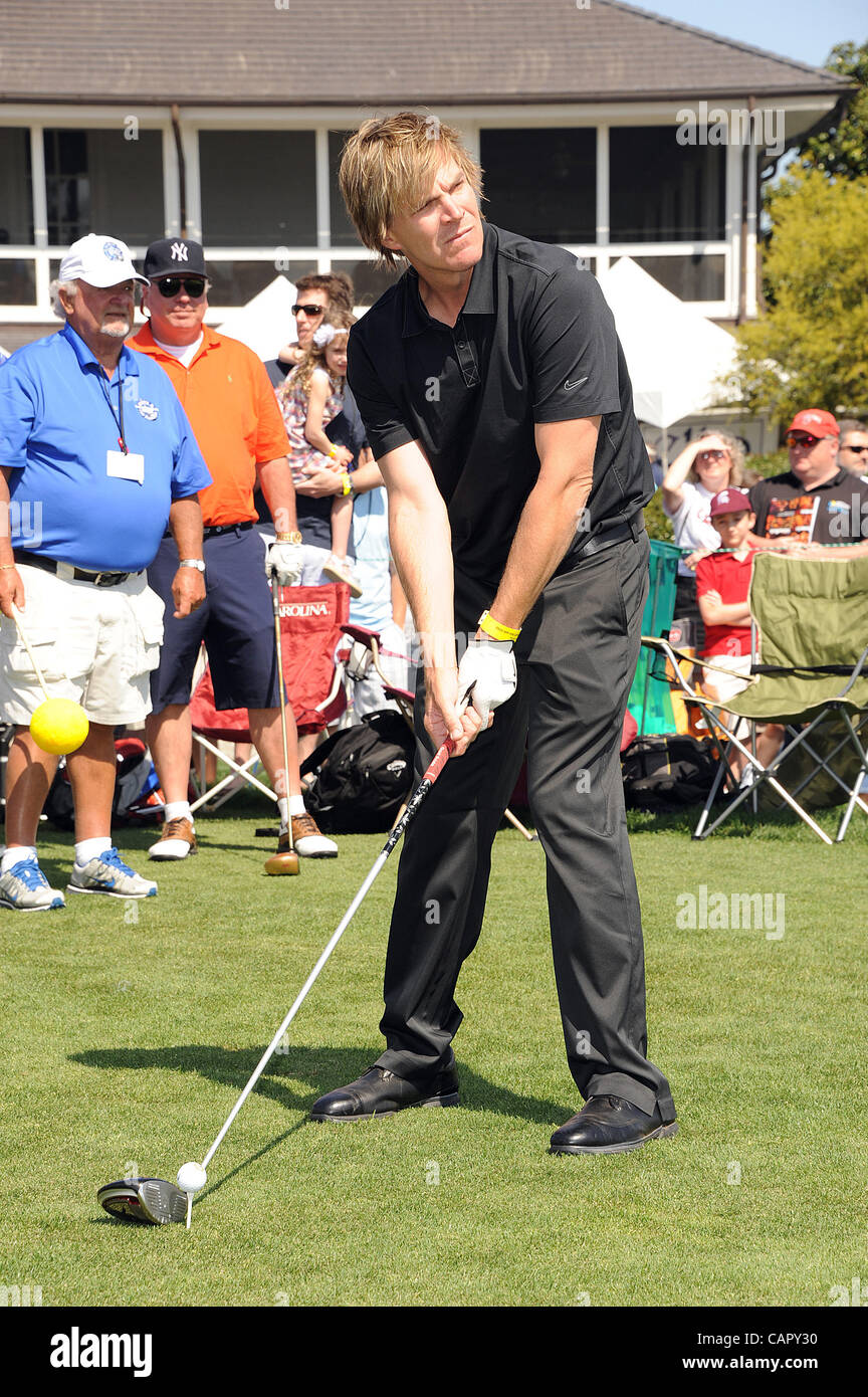 9. April 2012 - Myrtle Beach, South Carolina; USA - Musiker JACK INGRAM beteiligt sich die 18. jährliche Montag nach The Celebrity pro-am Golf Masters, die im Barefoot Landing Golf Resort liegt in Myrtle Beach stattfand.  Copyright 2012 Jason Moore. (Kredit-Bild: © Jason Moore/ZUM Stockfoto