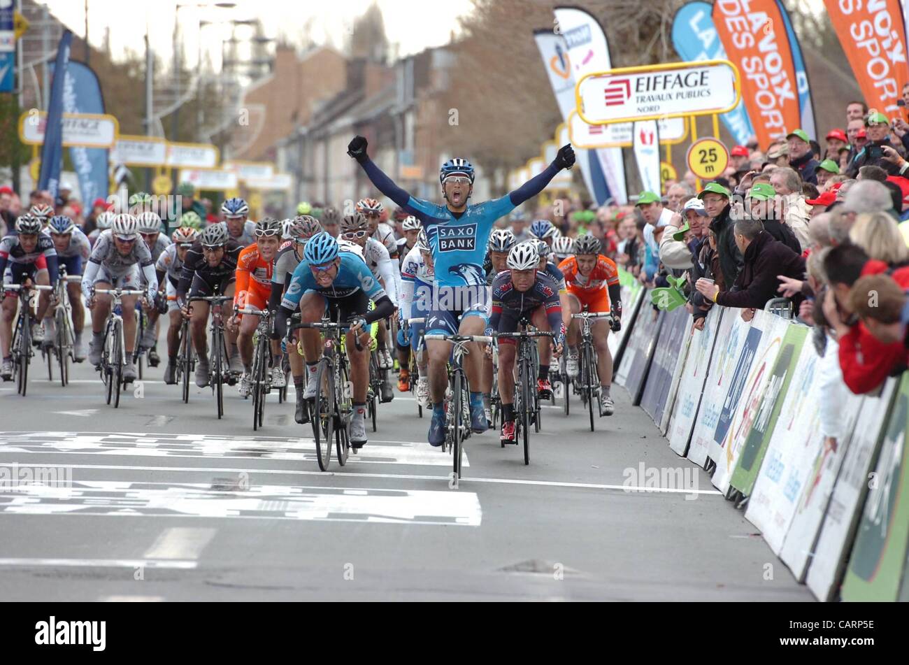 12.04.2012 UCI Grand Prix de Denain Cycling Tour. Saxo Bank Haedo Juan Jos gewinnt die Etappe Stockfoto