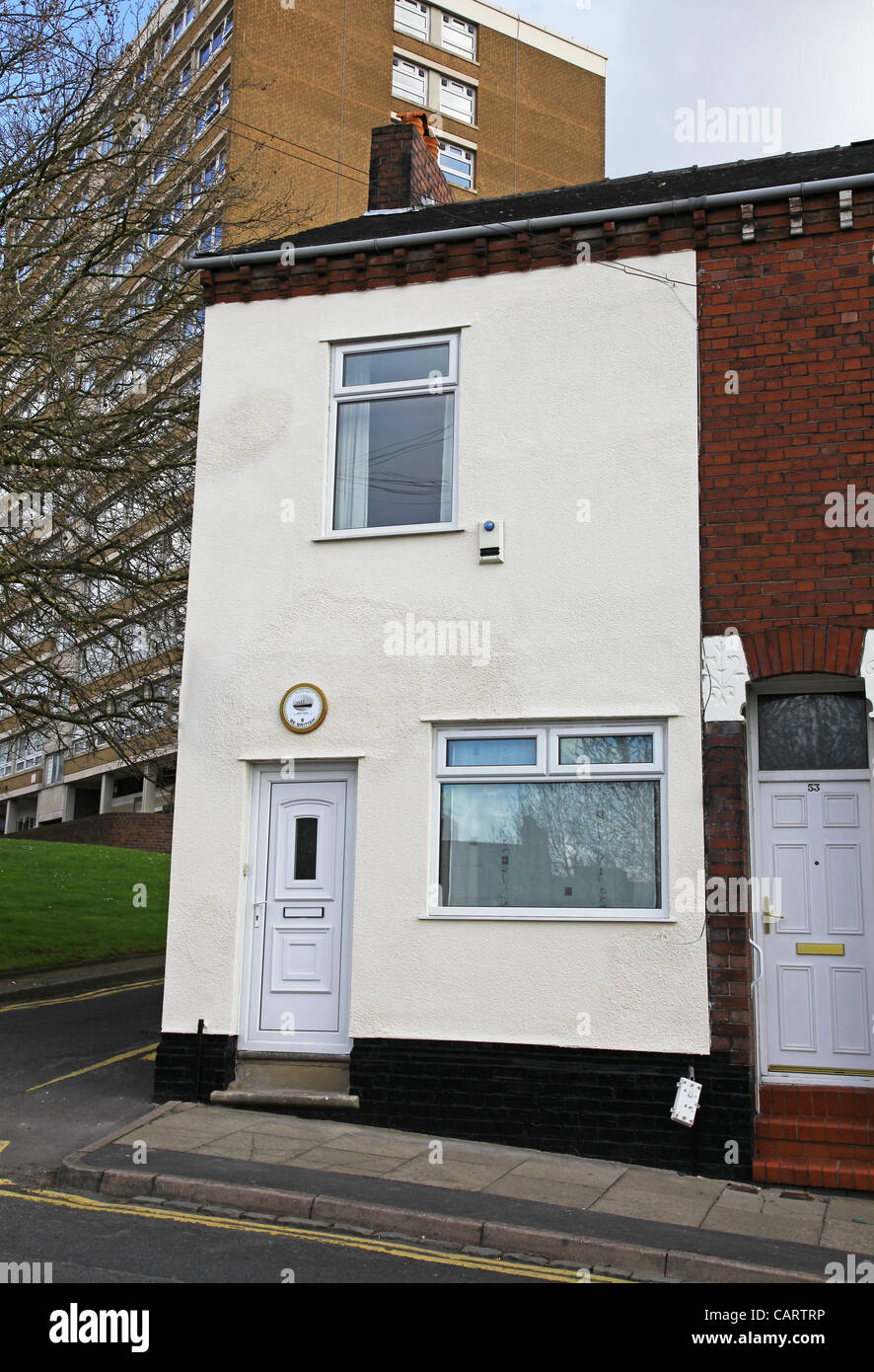 Gedenktafel an der Wand von der Titanic Kapitän E. J. Smith Geburtsort Brunnen St., Hanley, Stoke-on-Trent, North Staffordshire, England, UK, die am 15. April 2012, 100 Jahre nach dem Untergang der RMS Titanic mit seinen letzten Worten als "Werden britische" vorgestellt wurde Stockfoto