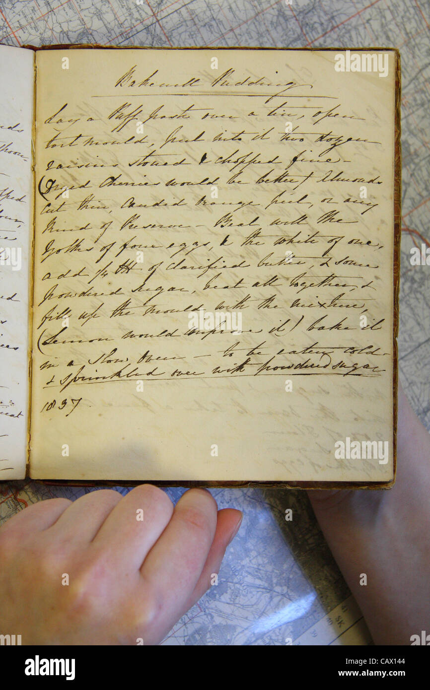 Clara Palmer-Morewood Rezept-Buch, Seite 95, zeigt das früheste bekannte Bakewell Pudding Rezept datiert 1837 in Aufzeichnungen Büro, Derbyshire County Council, Derbyshire, Großbritannien Stockfoto