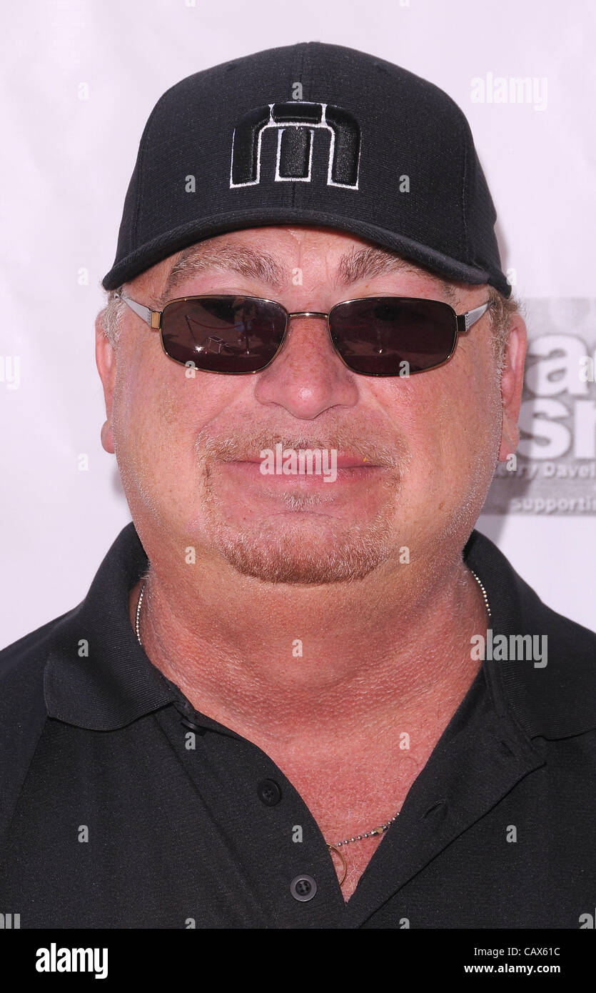 30. April 2012 - Hollywood, Kalifornien, USA - 9. jährliche Hack n' Smack Celebrity Golf Classic bei Barnes & Noble im El Caballero Country Club in Tarzana, CA 30.04.12 2012..DAVID PAICH Toto (Kredit-Bild: © Scott Kirkland/Globe Photos/ZUMAPRESS.com) Stockfoto