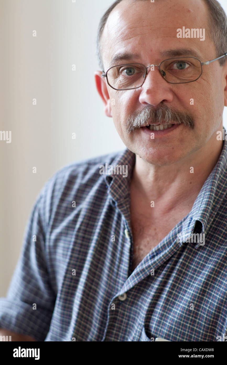 Wojciech Jagielski, Autor von "The Night Wanderers: Ugandas Kinder und Widerstandsarmee des Herrn" (sieben Geschichten, 2012), in New York für PEN World Voices Festival, 30 April-6. Mai 2012. Stockfoto