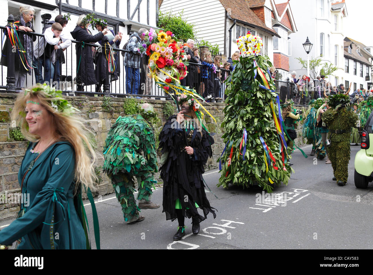 Hastings, 07. Mai 2012. Die Buchse in die Grüne Prozession durch Hastings England auf May Bank Holiday. lvn Stockfoto