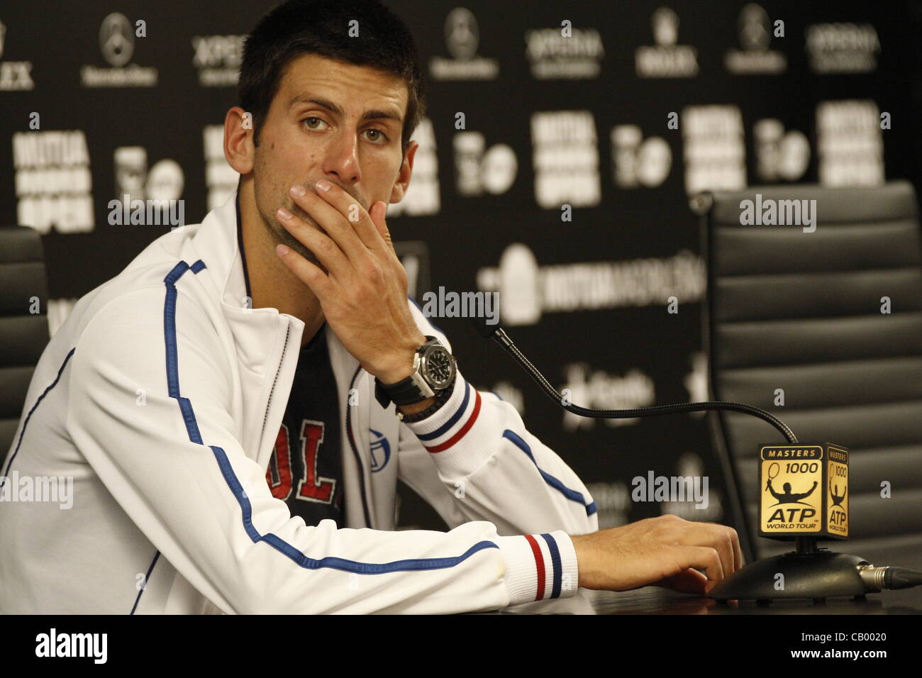 Novak Djokovic bedrohen zum Rücktritt des Folgejahres Madrid Open Stockfoto