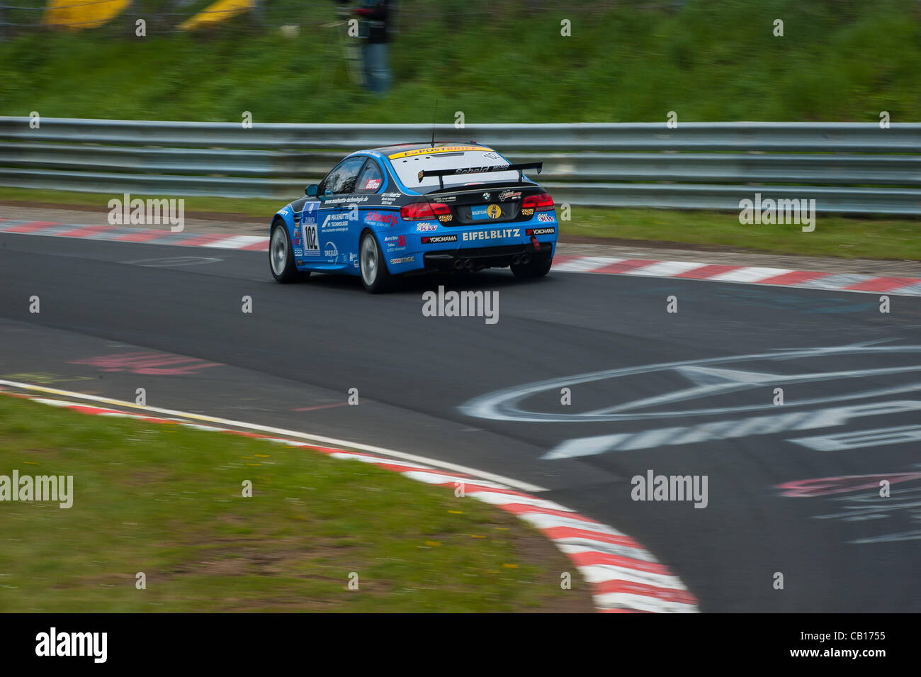 Julien Rueflin (FRA) / römische Guillaume (FRA) / Paul Englert fahren #102 SP2-T Team Peugeot RCZ Nokia Peugeot RCZ im Zeittraining zum Nürburgring 24-Stunden-Rennen in der Nähe von Nurburg, Deutschland am 18. Mai 2012. Foto: Matt Jacques Stockfoto